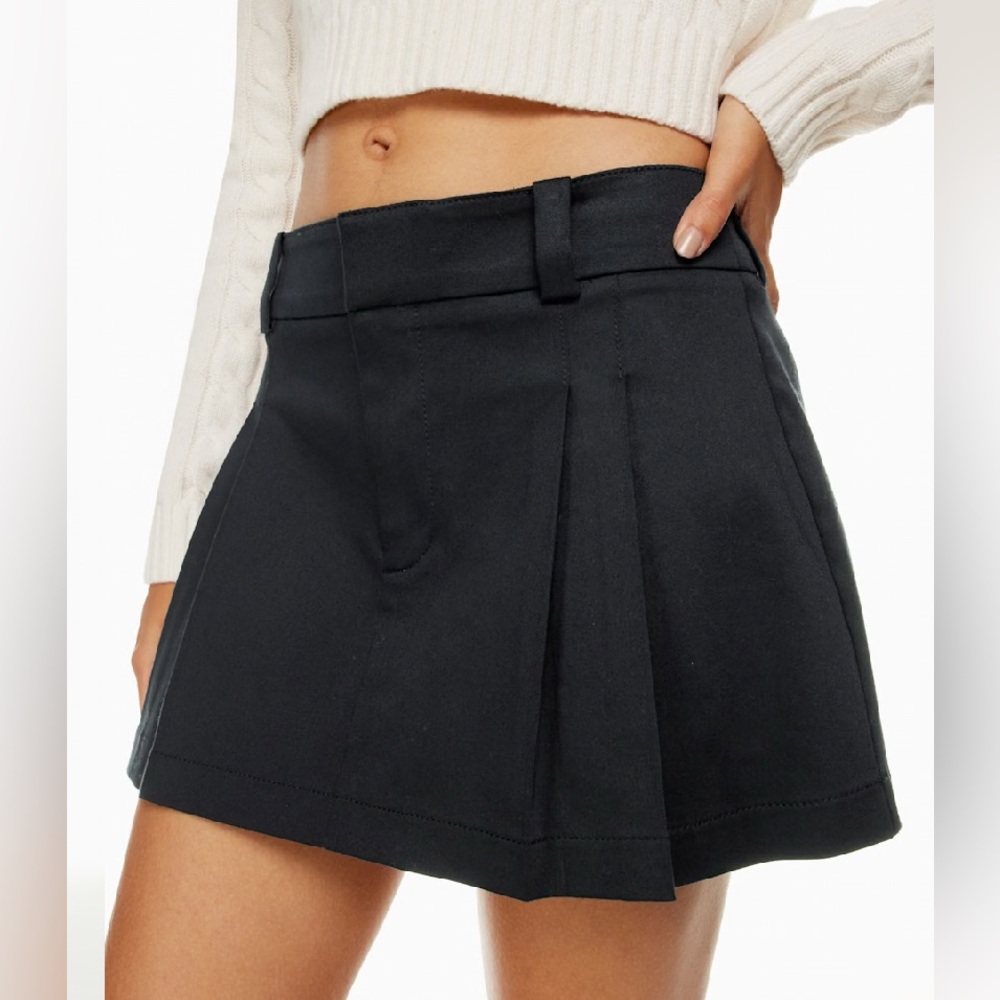 Sunday Best Pleated Micro Skirt - size 4
